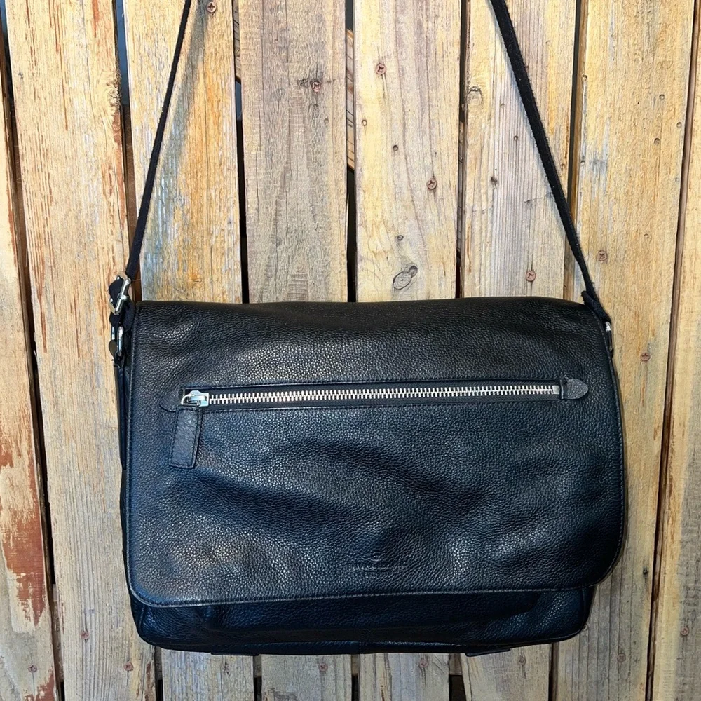 Banana Republic Black Leather Laptop bag